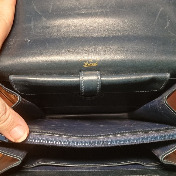 Gucci Vintage Leather Handbag - Picture 10 of 11